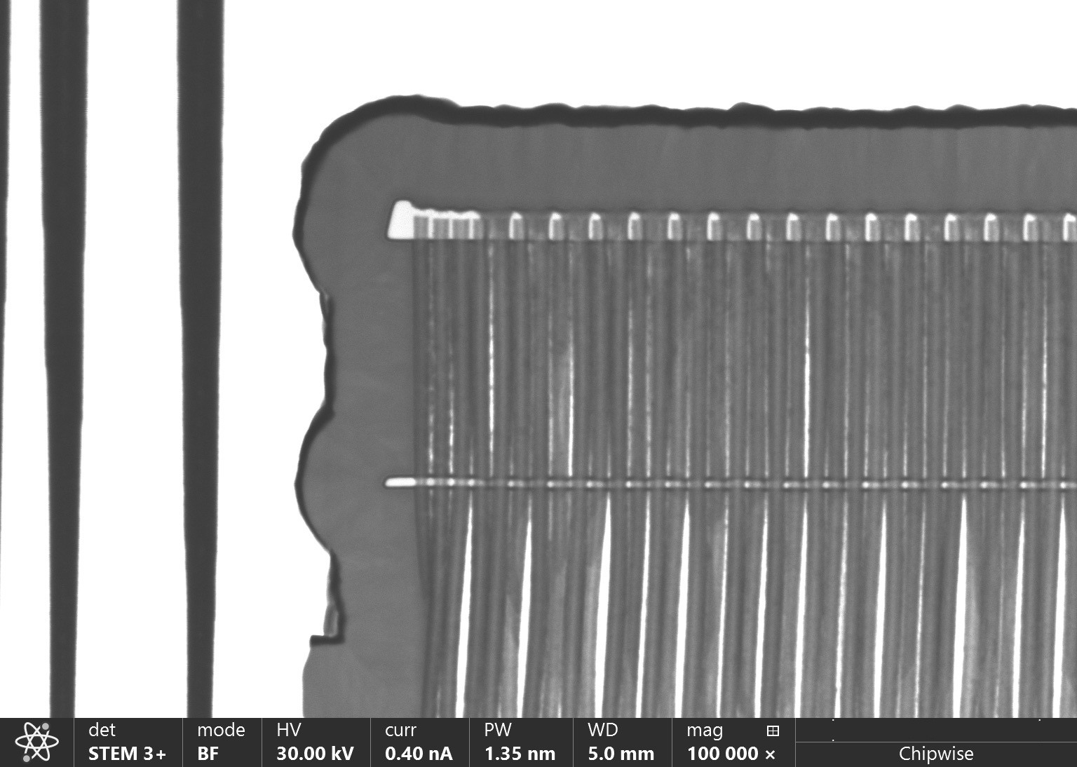SK hynix DRAM cross-section, sense-amplifier series image 013