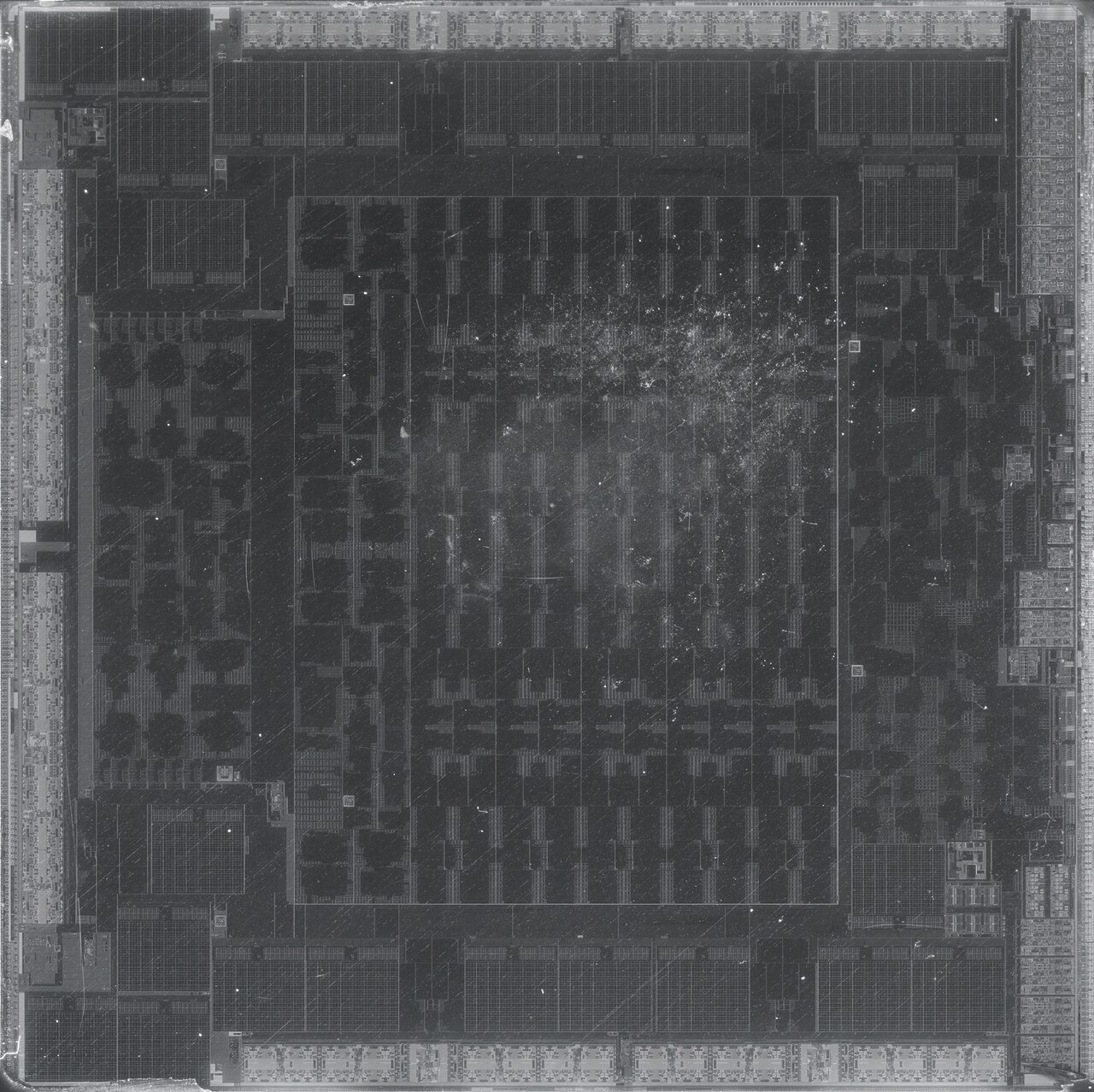 AMD Radeon RX 6700 XT · Navi22 — Infrared view