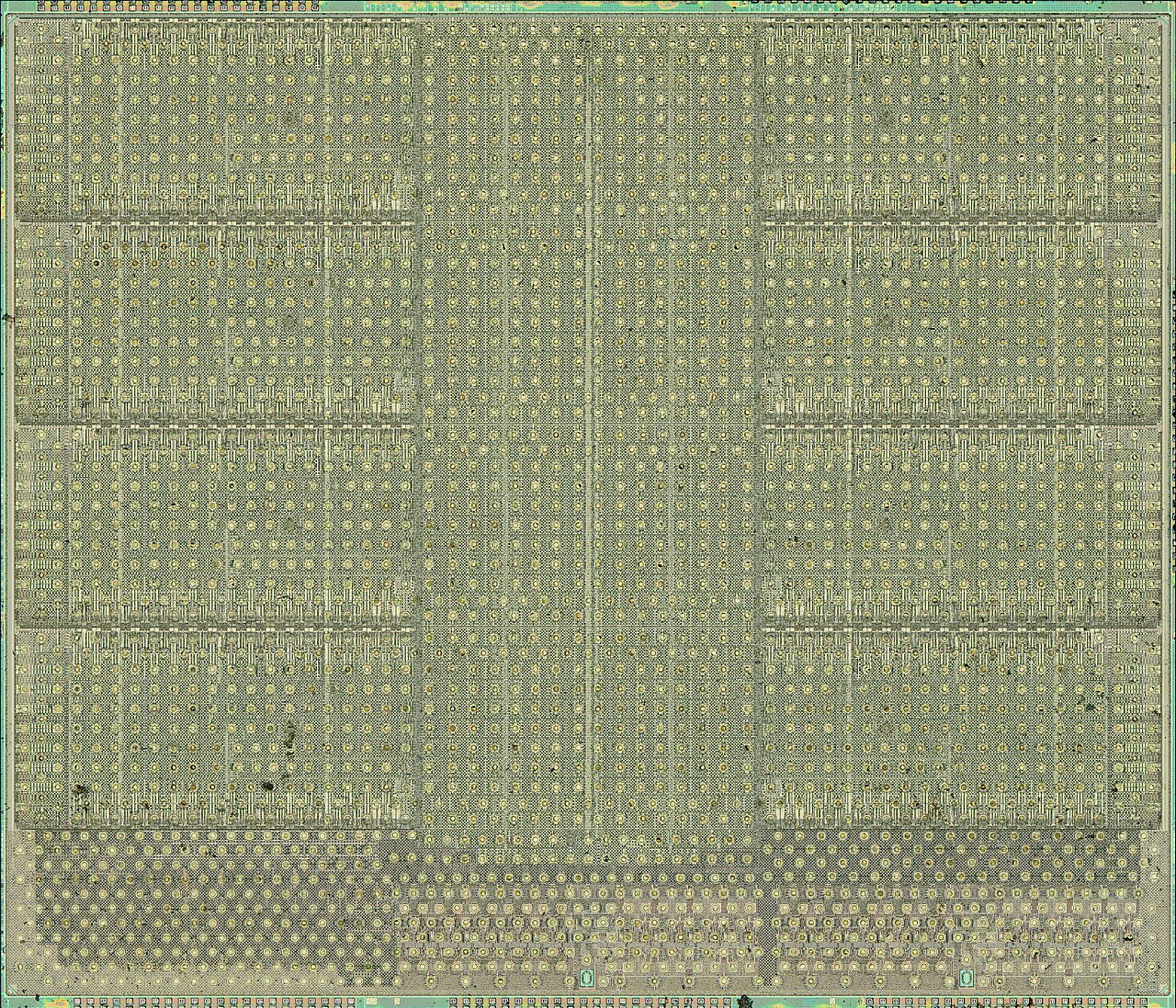 AMD Ryzen 5 9600X · Zen 5 CCD — Top-metal view
