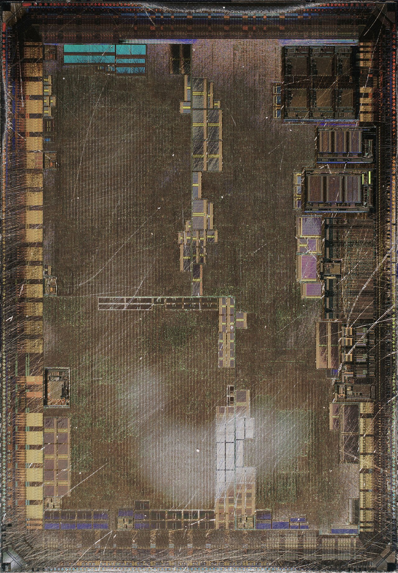 ATI Radeon 7500 · RV200 — Optical die photograph