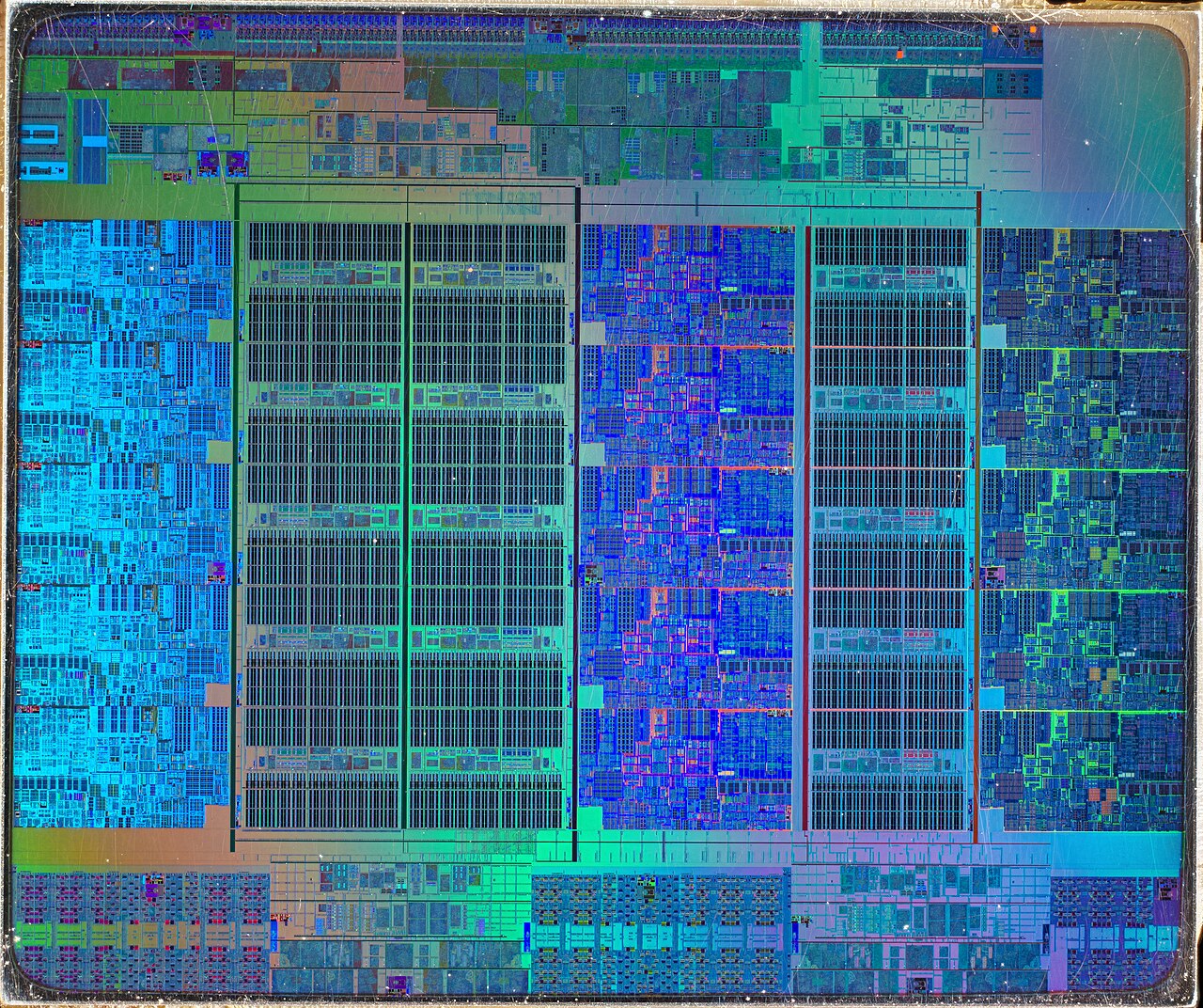 Intel Xeon E7 v2 · Ivy Bridge-EX engineering sample — Optical die photograph