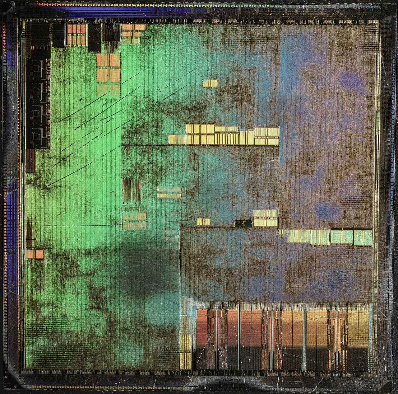 NVIDIA GeForce2 GTS · NV15 — Optical die photograph