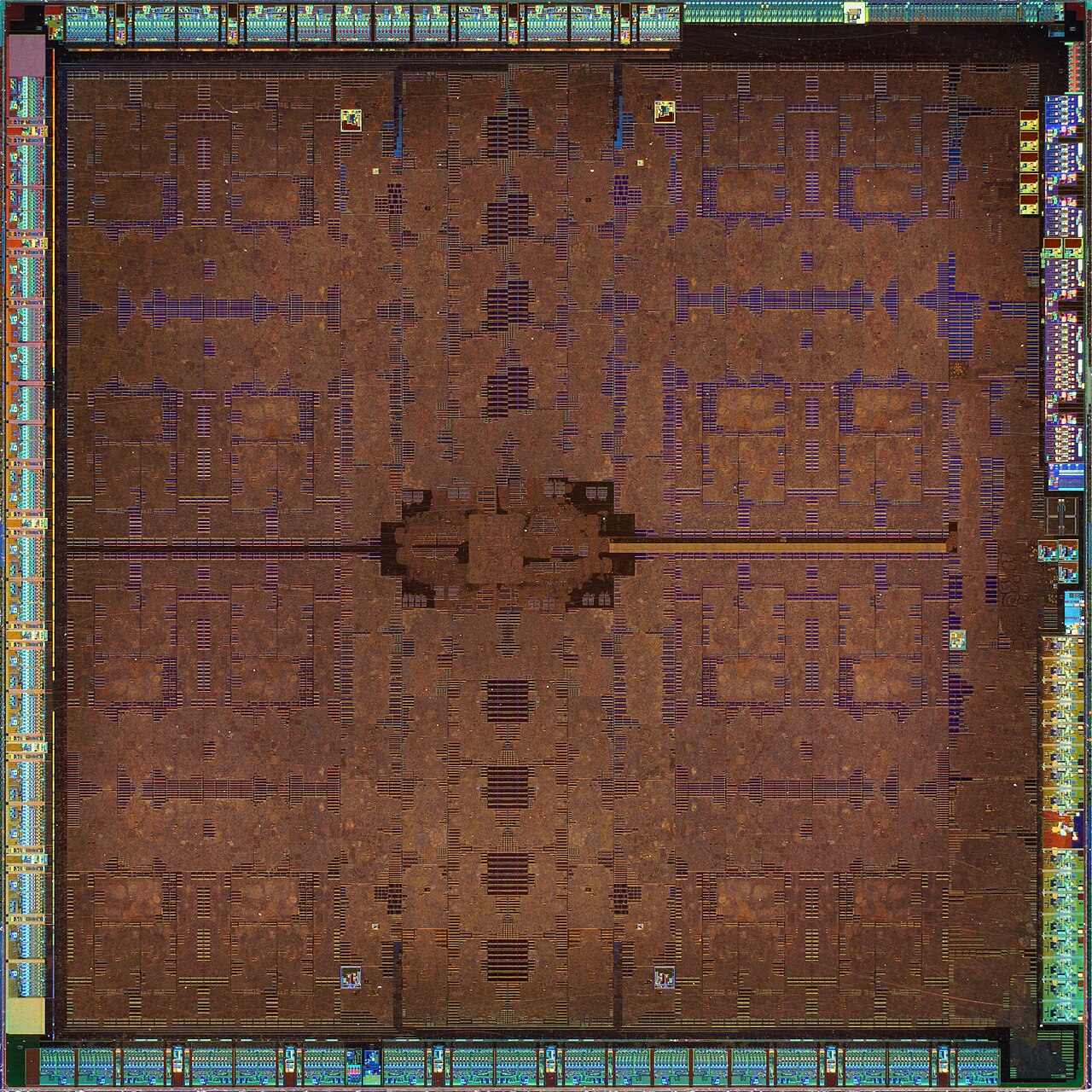 NVIDIA GeForce GTX 970 · GM204 — Optical die photograph