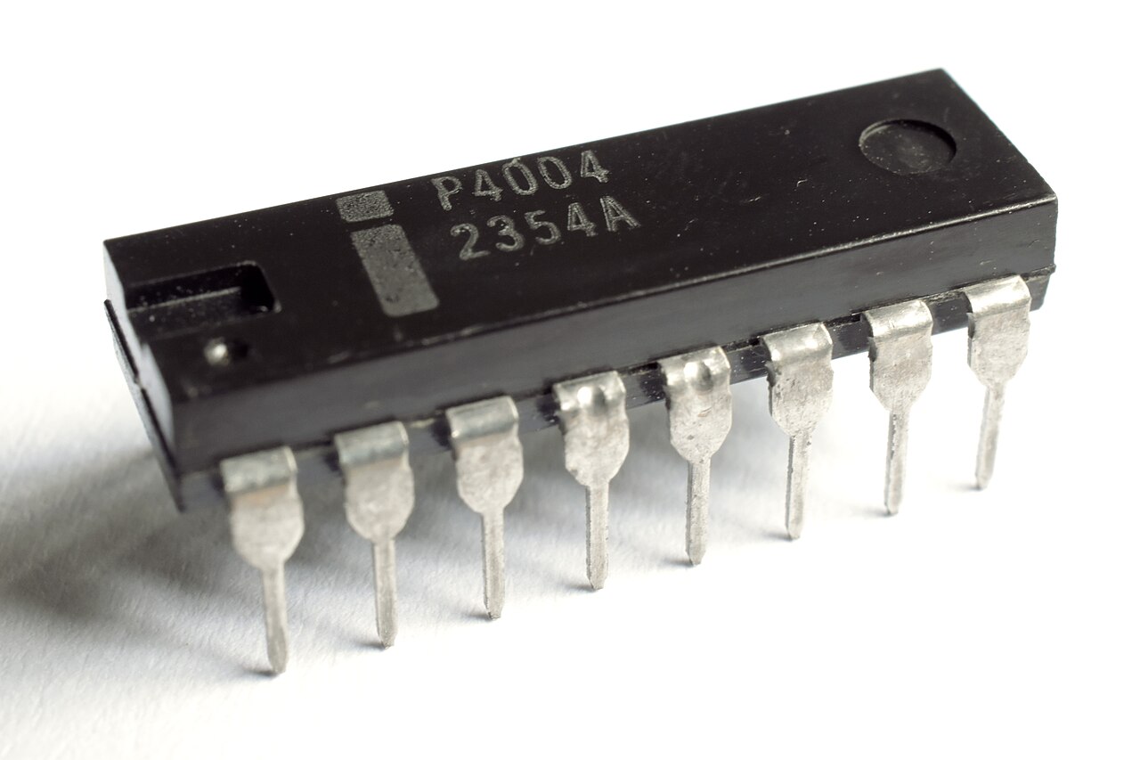 Intel P4004 processor package