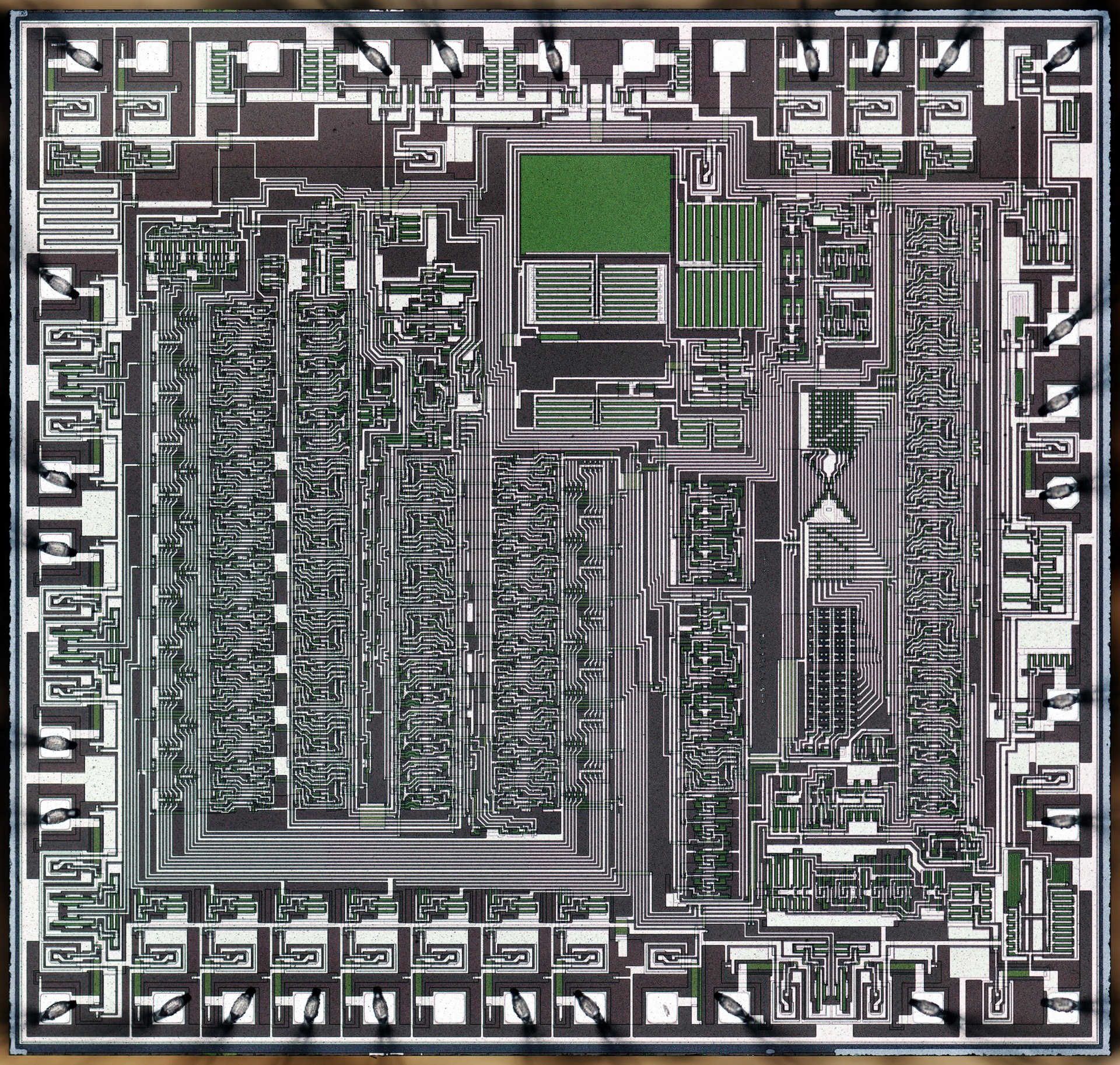 Motorola MC145151